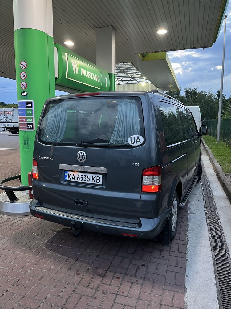 VW Caravelle 2.5 дизель
