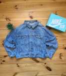 Mustang Denim Jacket trade mark since 1932 for active life and playout