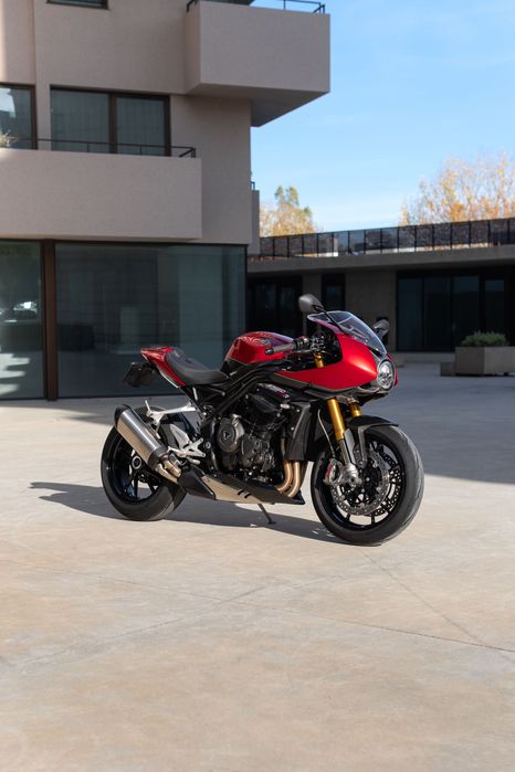 Triumph Speed Triple 1200 RR 2022