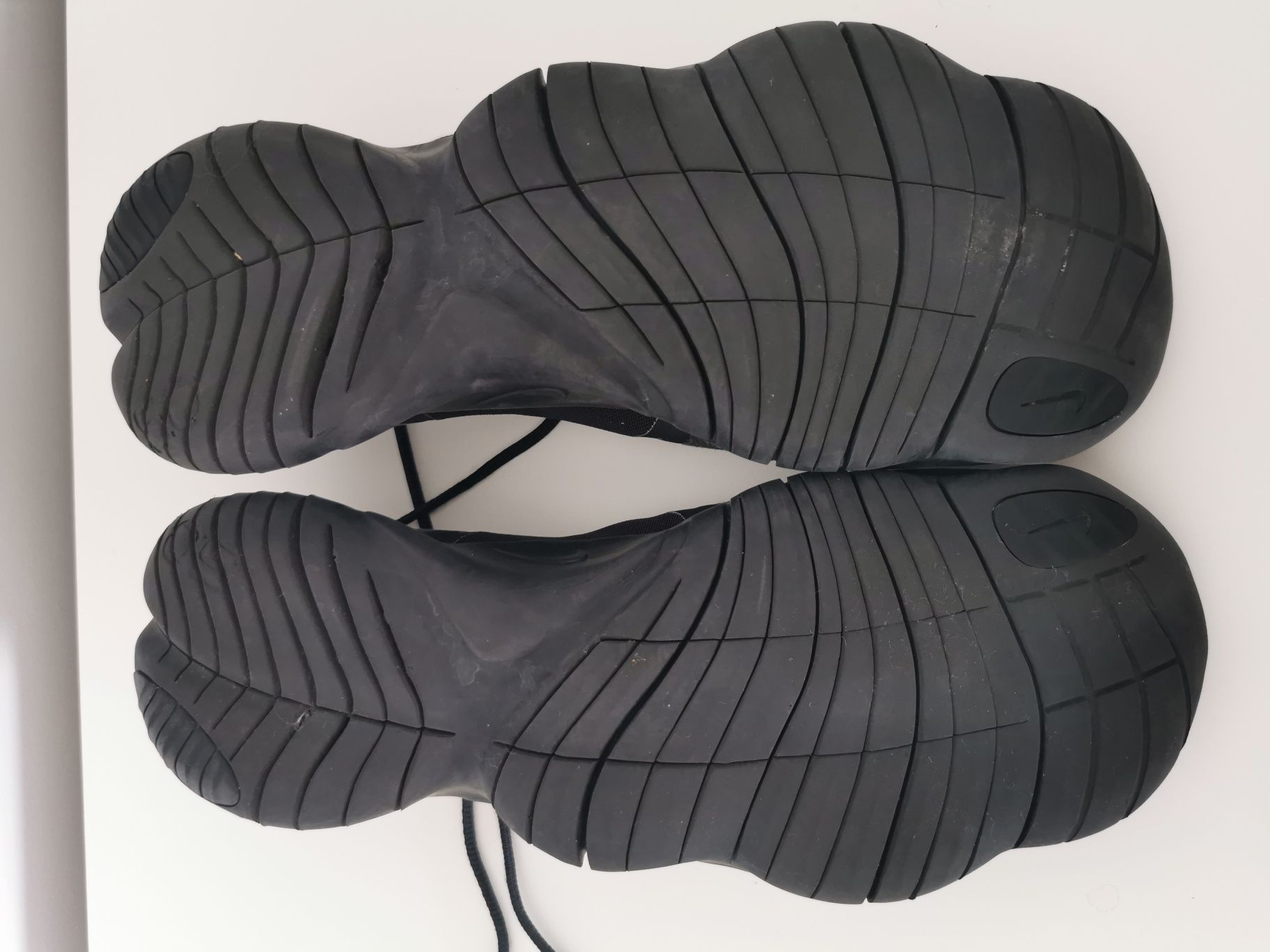 Nike Free Run 5 rozmiar Eu44/Us10