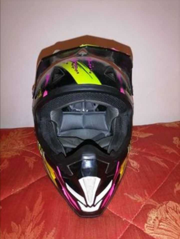 Capacete de cross