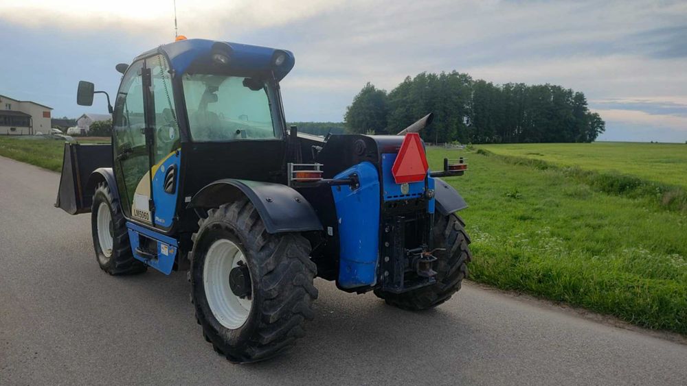 Ładowarka teleskopowa New Holland LM 5060