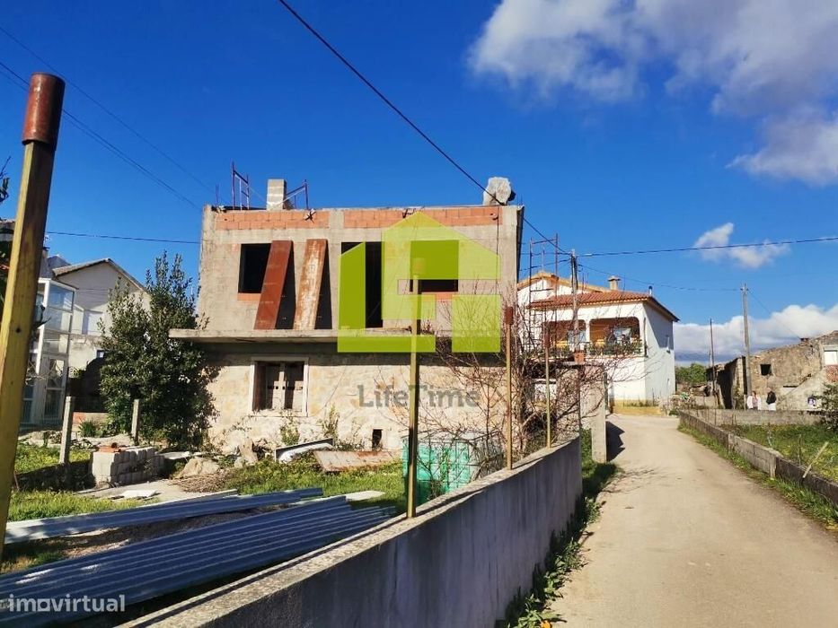 Moradia em Construção