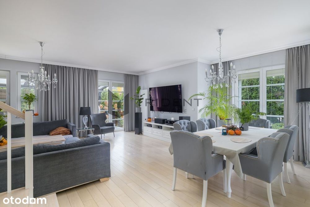 Przestronny dom na strzeżonym osiedlu - Józefosław