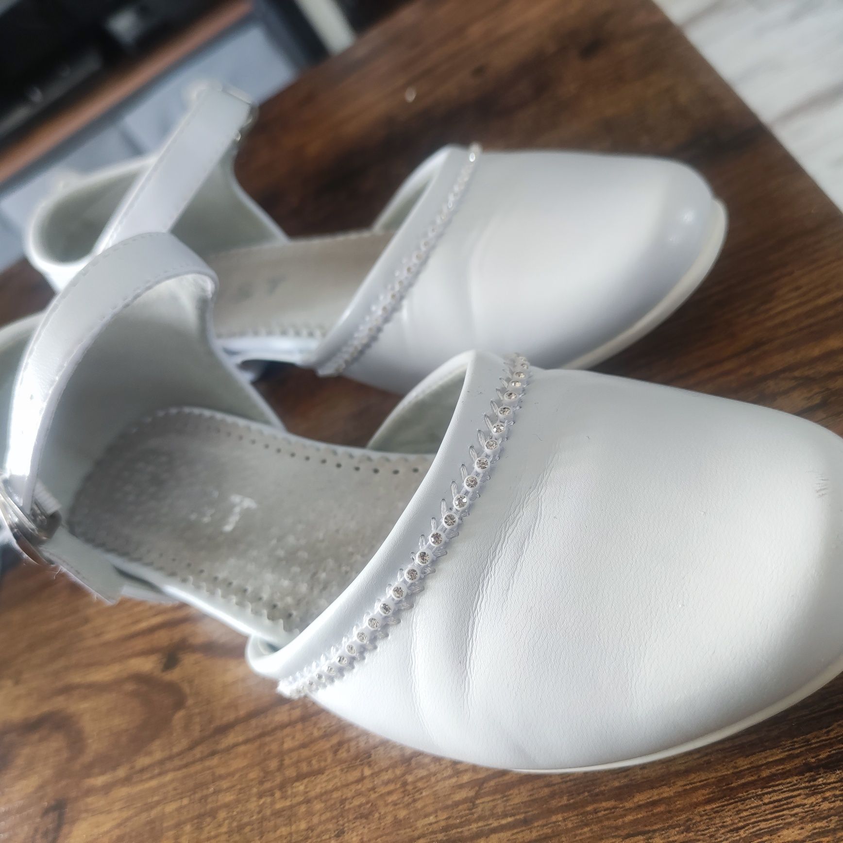 Buty komunijne rozmiar 32 długość 21cm