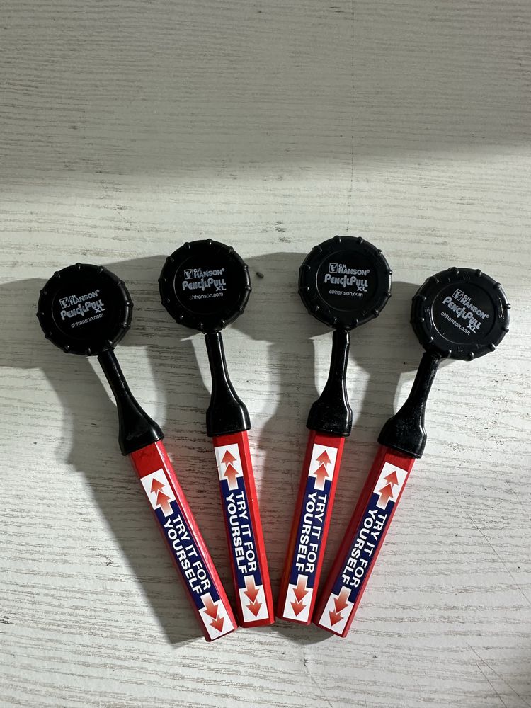 Тримач з олівцем CH Hanson PencilPull XL