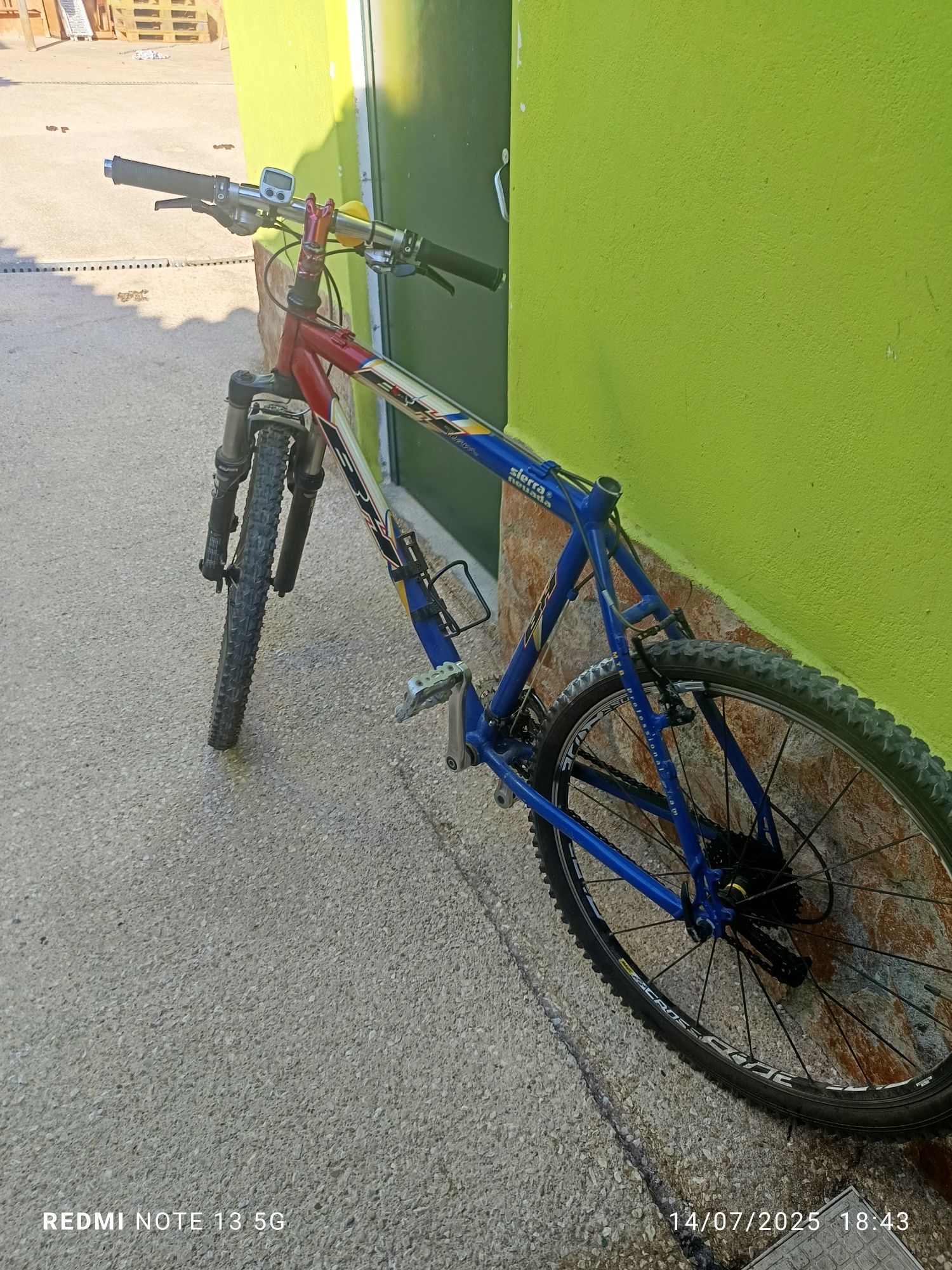 Bicicleta BH  fn