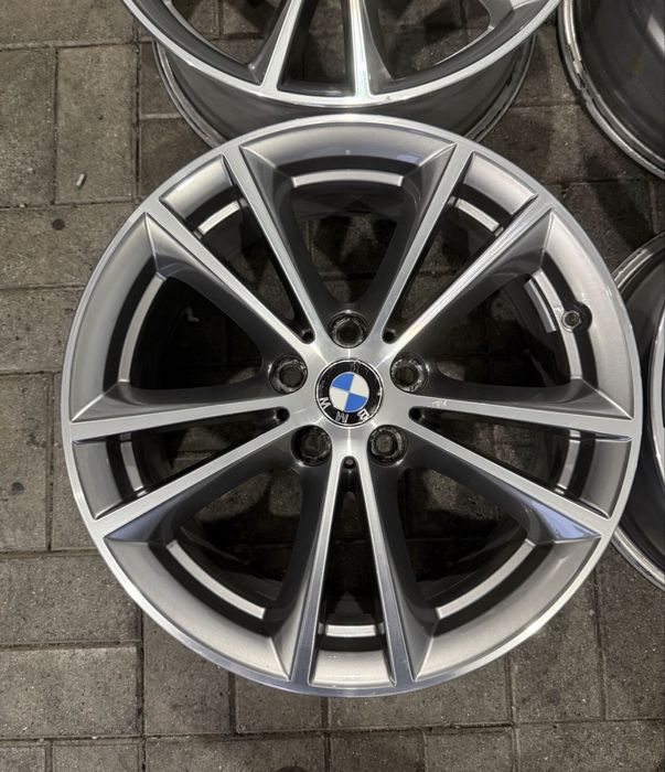 Оригінальні легкосплавні диски BMW 5:112 R17