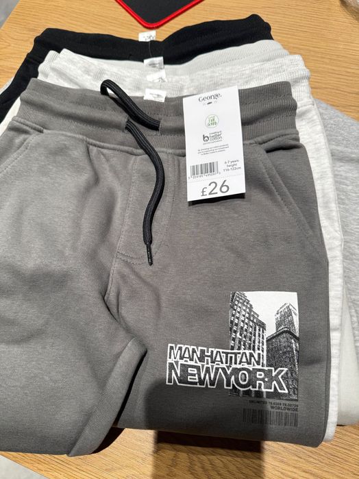 Джогери штани для хлопчика утеплені на флісі George 6-7р 116-122см