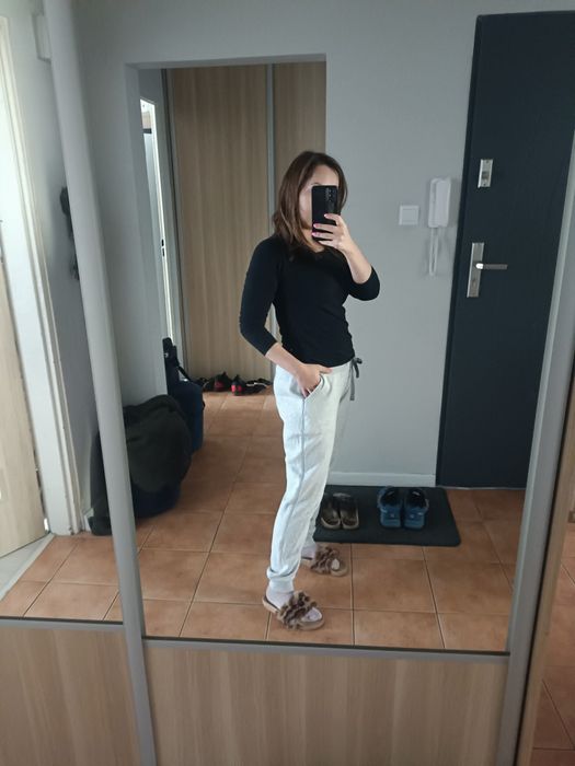 Szare, damskie spodnie, dresowe, rozmiar S / M (36/38)