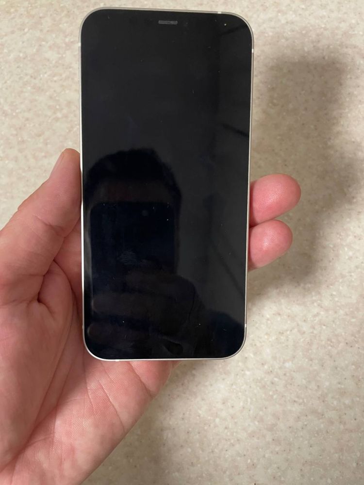 iPhone 12/128 Gb