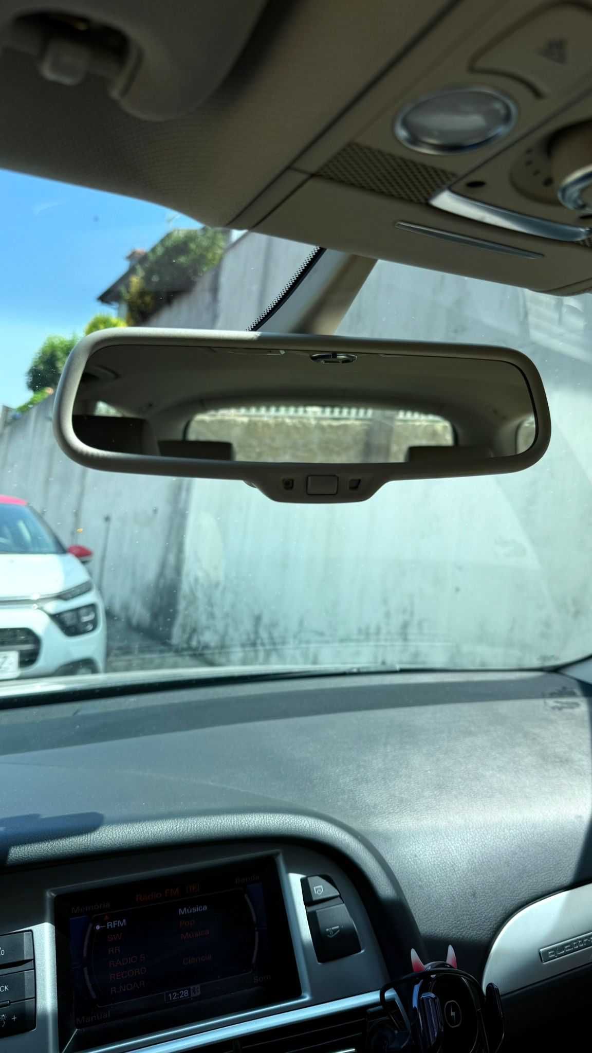 Audi A6  2.7 caixa automática
