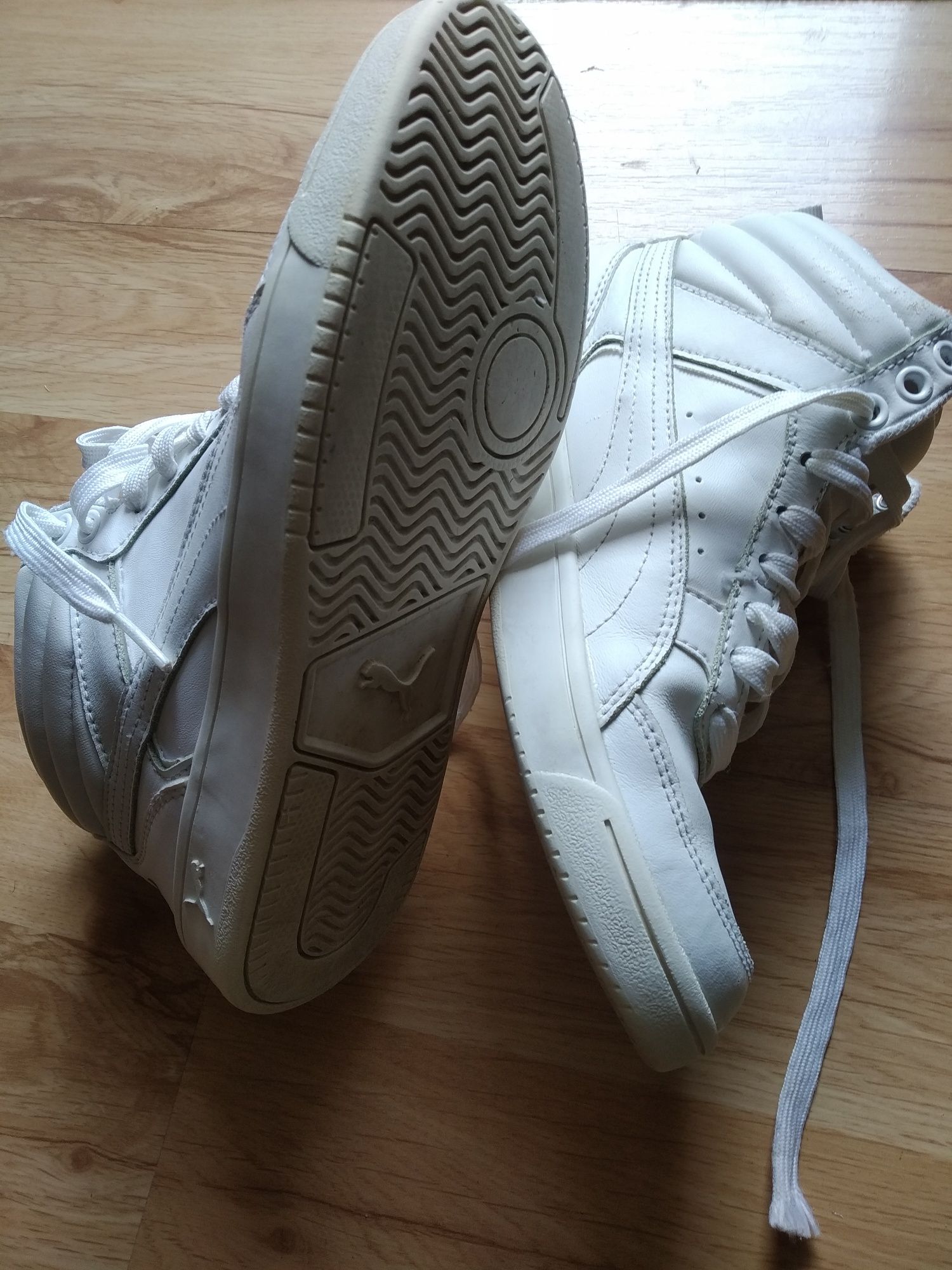 Białe buty Puma 38