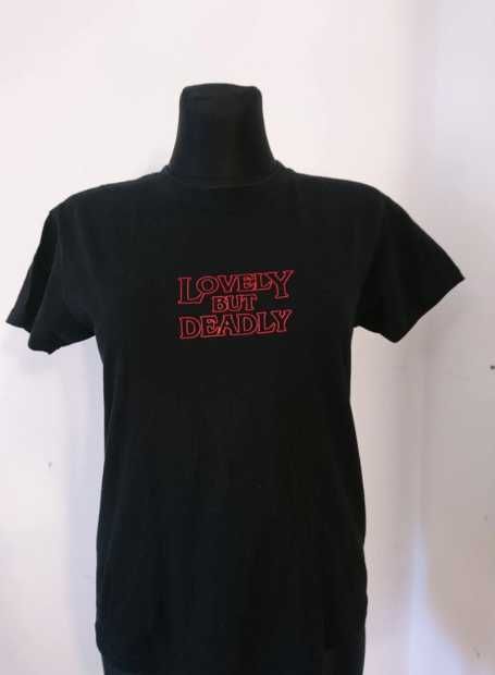 Czarna damska koszulka, tshirt z czerwonym napisem, r XS,