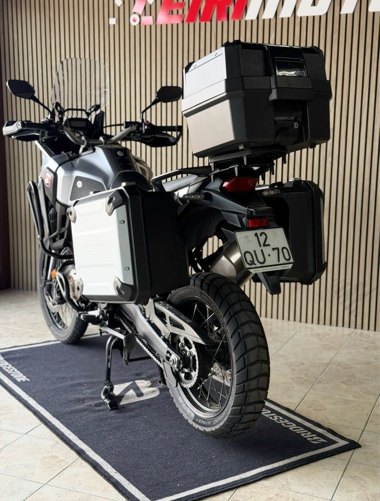 Honda Africa Twin 1000