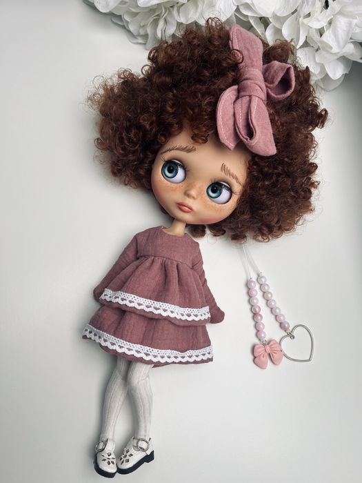 Piękna lalka Blythe