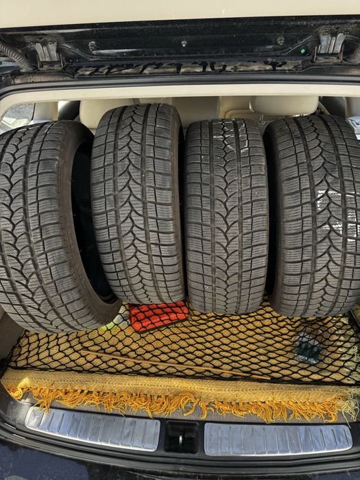 Opony zimowe kormoran snowpro b2 215/45r17