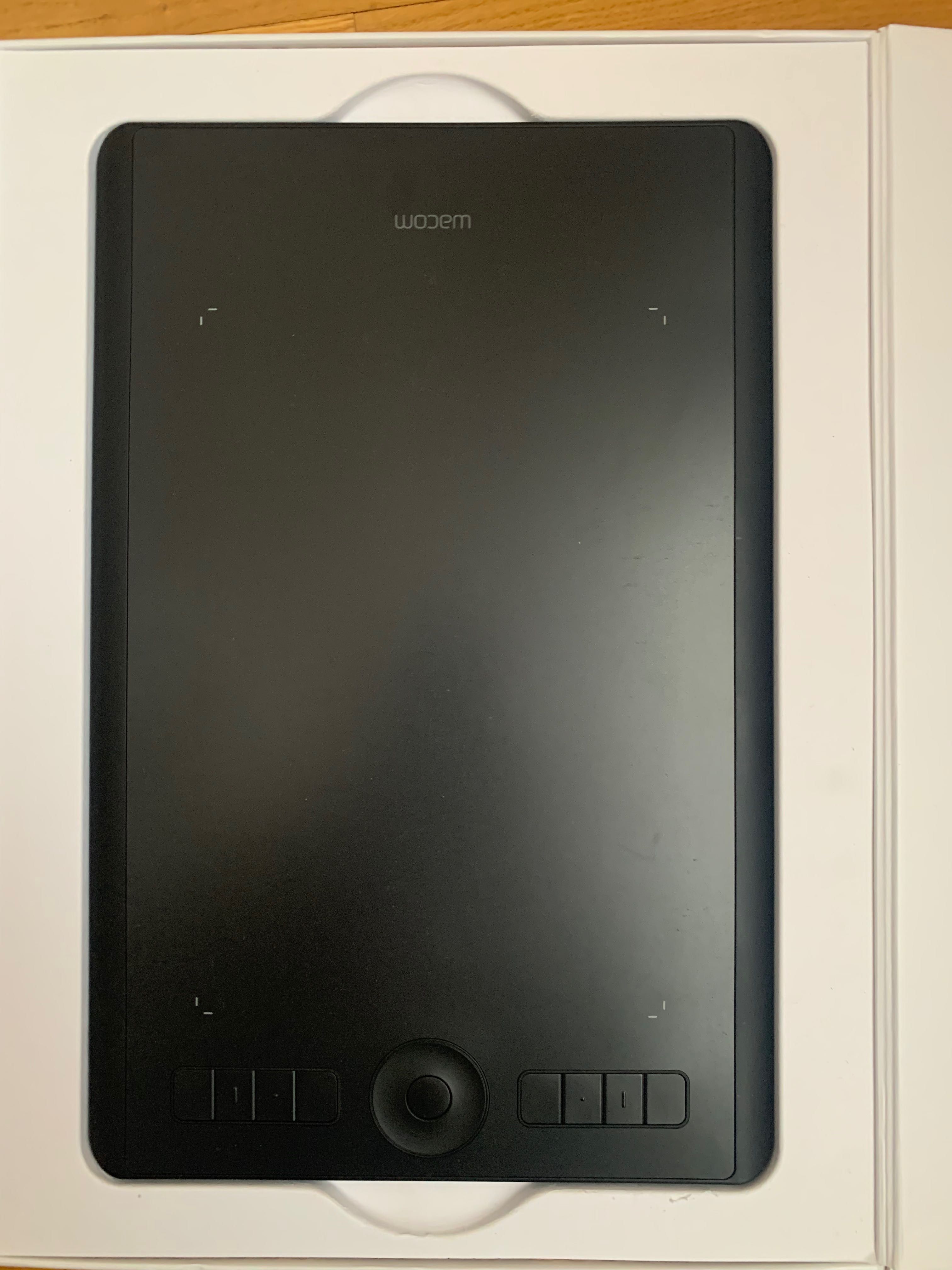 Wacom Intous Pro