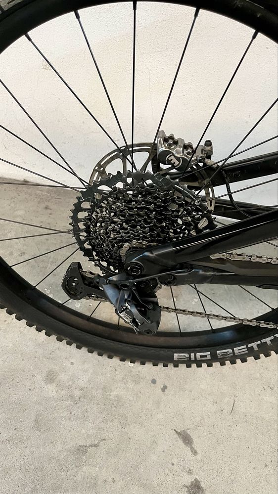 Bicicleta Specialized Turbo levo 2023