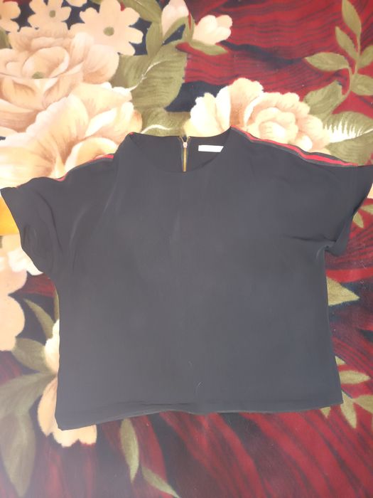 Футболка блузка чёрная нарядная