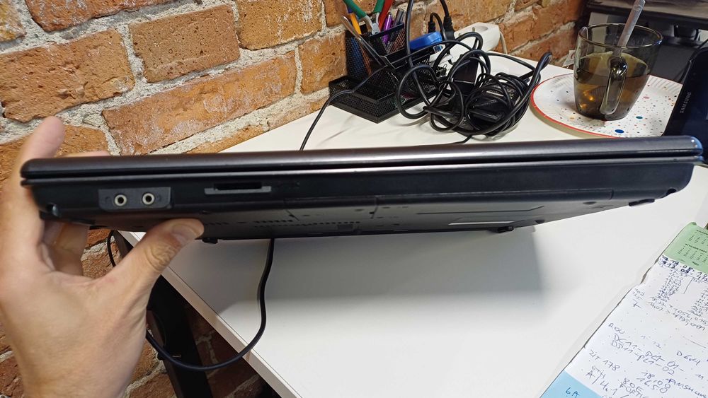 HP 550 Hewlett Packard laptop sprawny