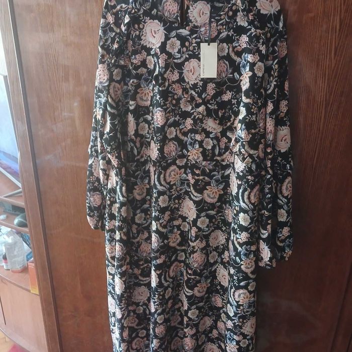 Платье фирменное новое, большой размер