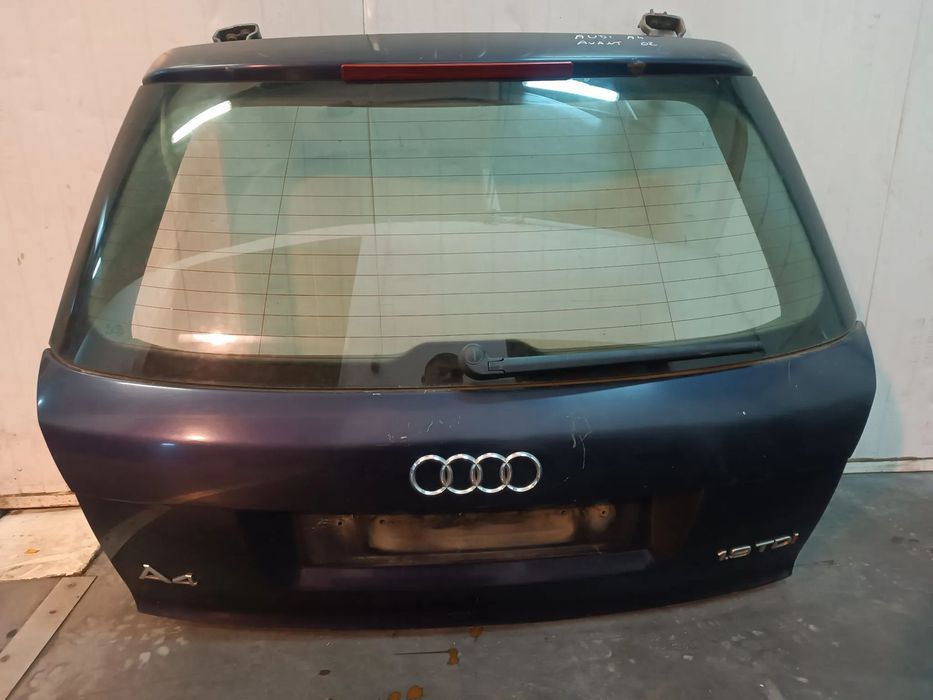TAMPA DA MALA AUDI A4 B6 AVANT SW 01-04