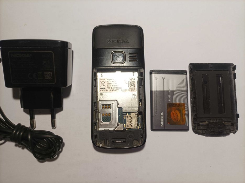 Telefon komórkowy NOKIA 3110 RM237