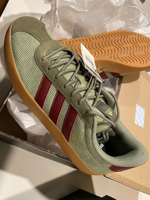 Sapatilhas Adidas NOVAS