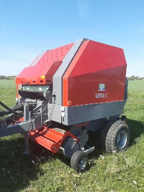 Prasa FAMAROL zwijająca 1,7 Zdf zmienno- komorowa