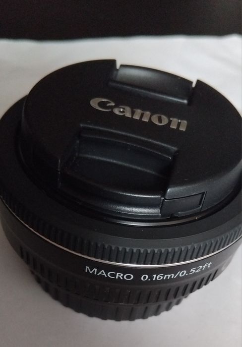 Aparat Canon EOS 550D + dwa obiektywy