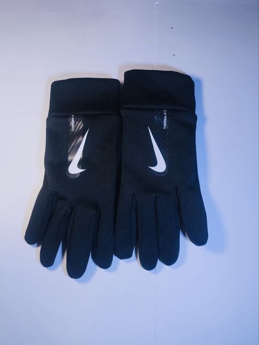 Рукавиці найк на зиму