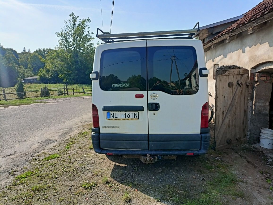 Bus Nissan Interstar