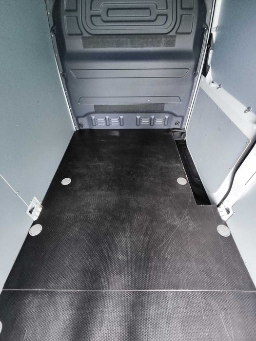 Płyty ścianek bocznych + podłoga Sprinter 907 L3H2