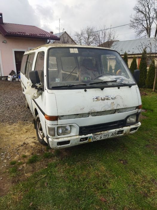 Продається Isuzu midi