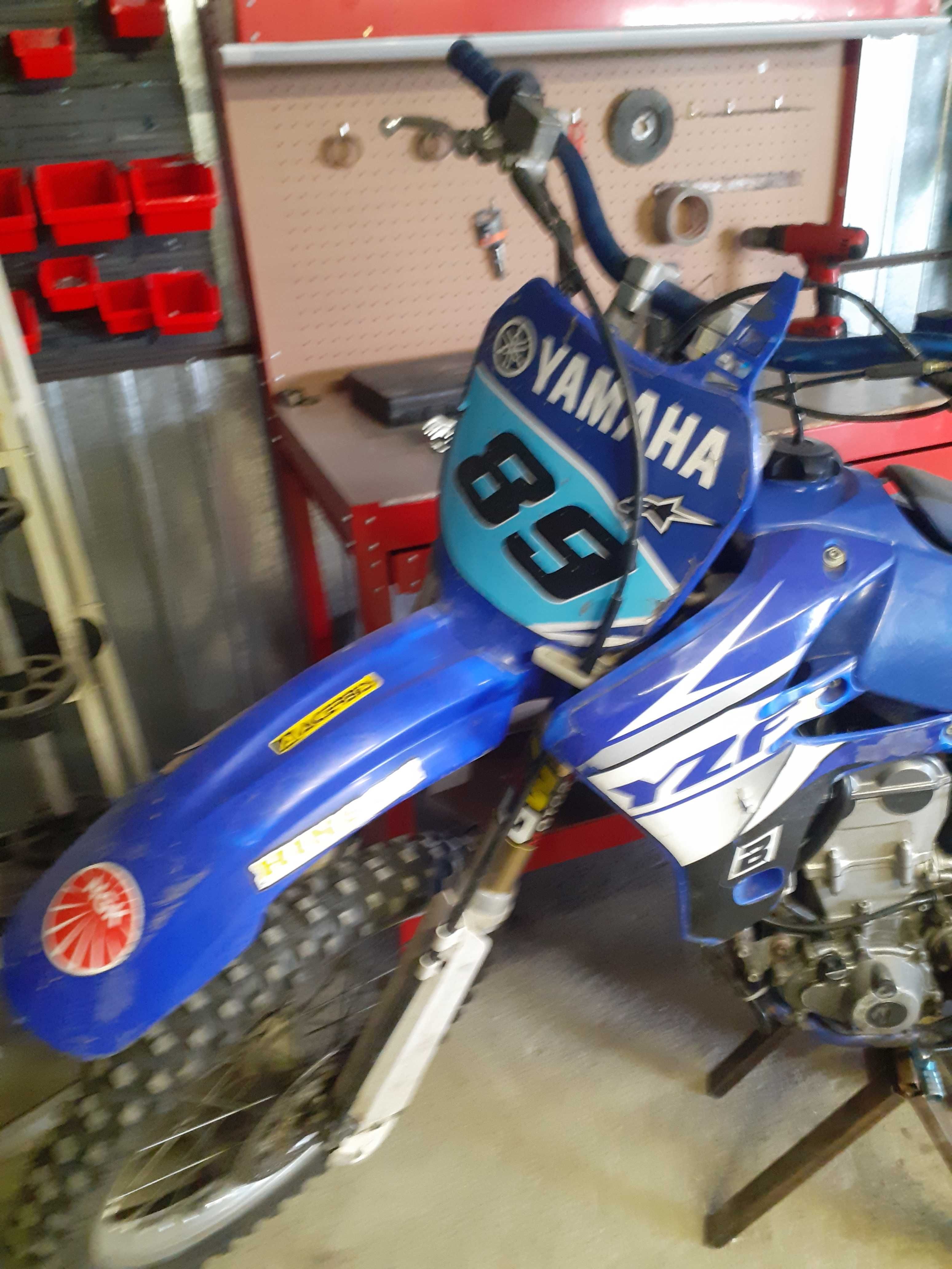 Sprzedam motor cross yamaha yzf 450    2004