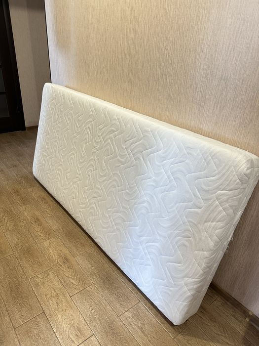 Ліжко одномістне 90*190