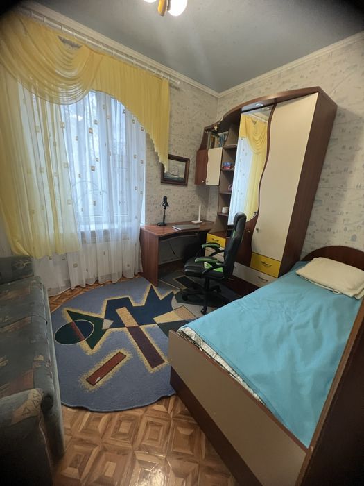 Продам 3комнатную квартиру в центре с АГО(Sher)