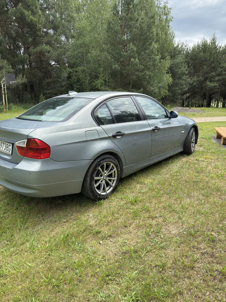 BMW 3 e90 2.0 benzyna+gaz