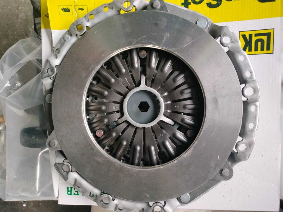 Kit de Embraiagem + Volante Bimassa BMW 2.0 D, N47 e B47, 600.029800