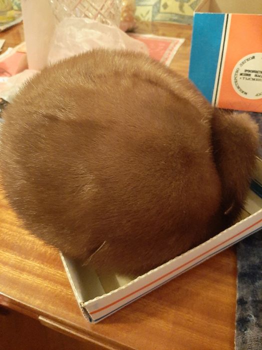 Продам новую норковую шапку времен СССР