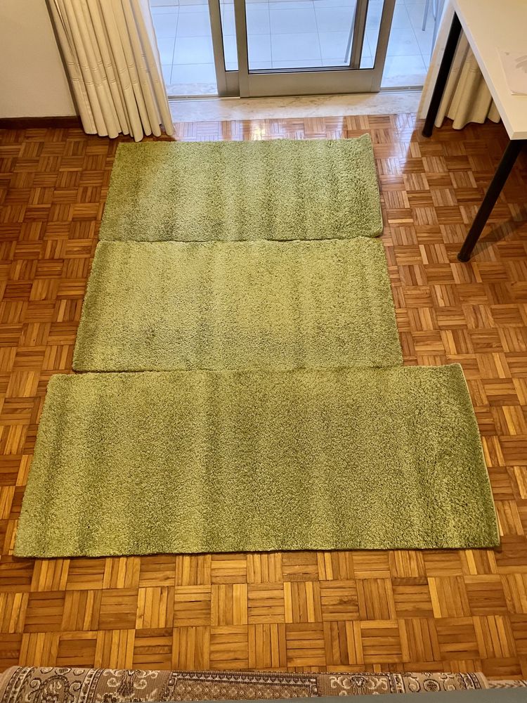 Conjunto de tapetes verdes