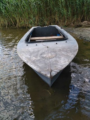 Човен МКМ Херсонка з документами нового зразка, алюминиевая лодка