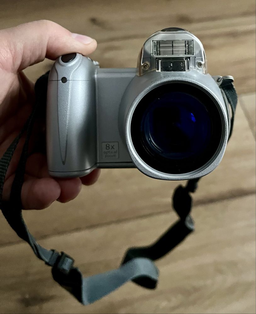 Konica Minolta Dimage Z10