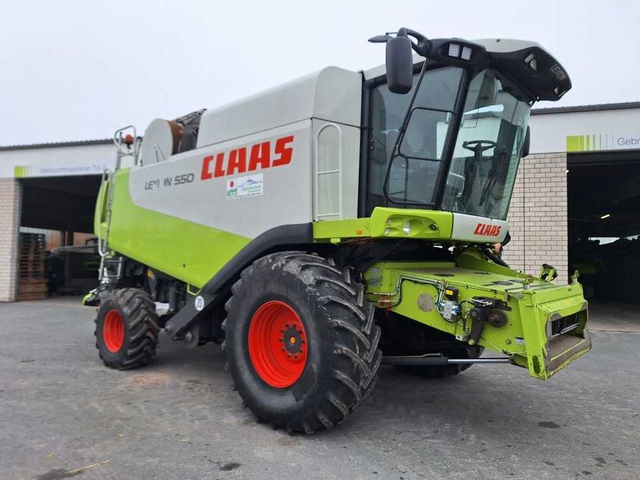Клавішний комбайн Claas Lexion 550 - 2008 рік