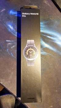 Samsung Galaxy Watch 5pro 45mm w kolorze black titanium