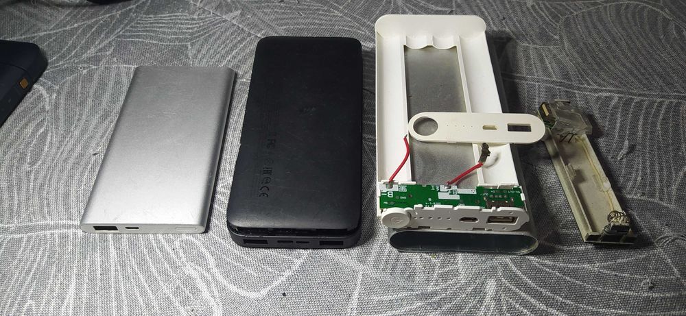 Power bank повер банки под ремонт, или вставку-замену аккумуляторов