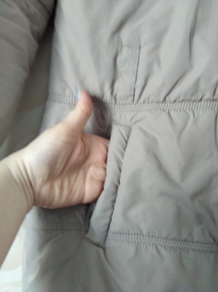 Куртка на демісезон-теплу зиму на р.44-46