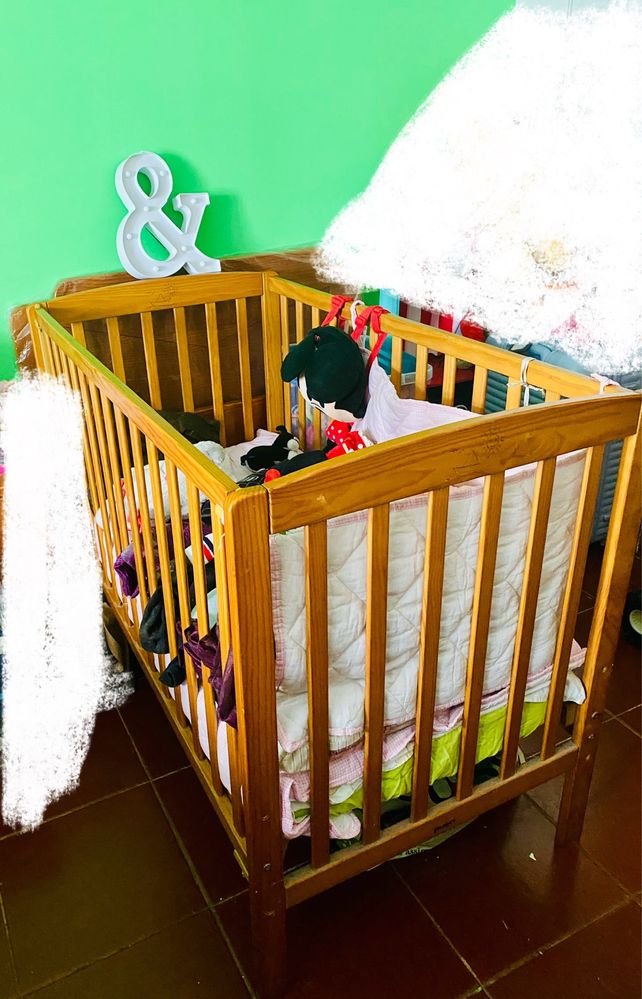 Cama de bebe / Berço pinho mel