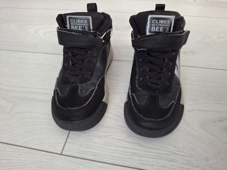 Дитяче взуття на хлопчика 29розміру,весна-осінь у хорошому стан.і